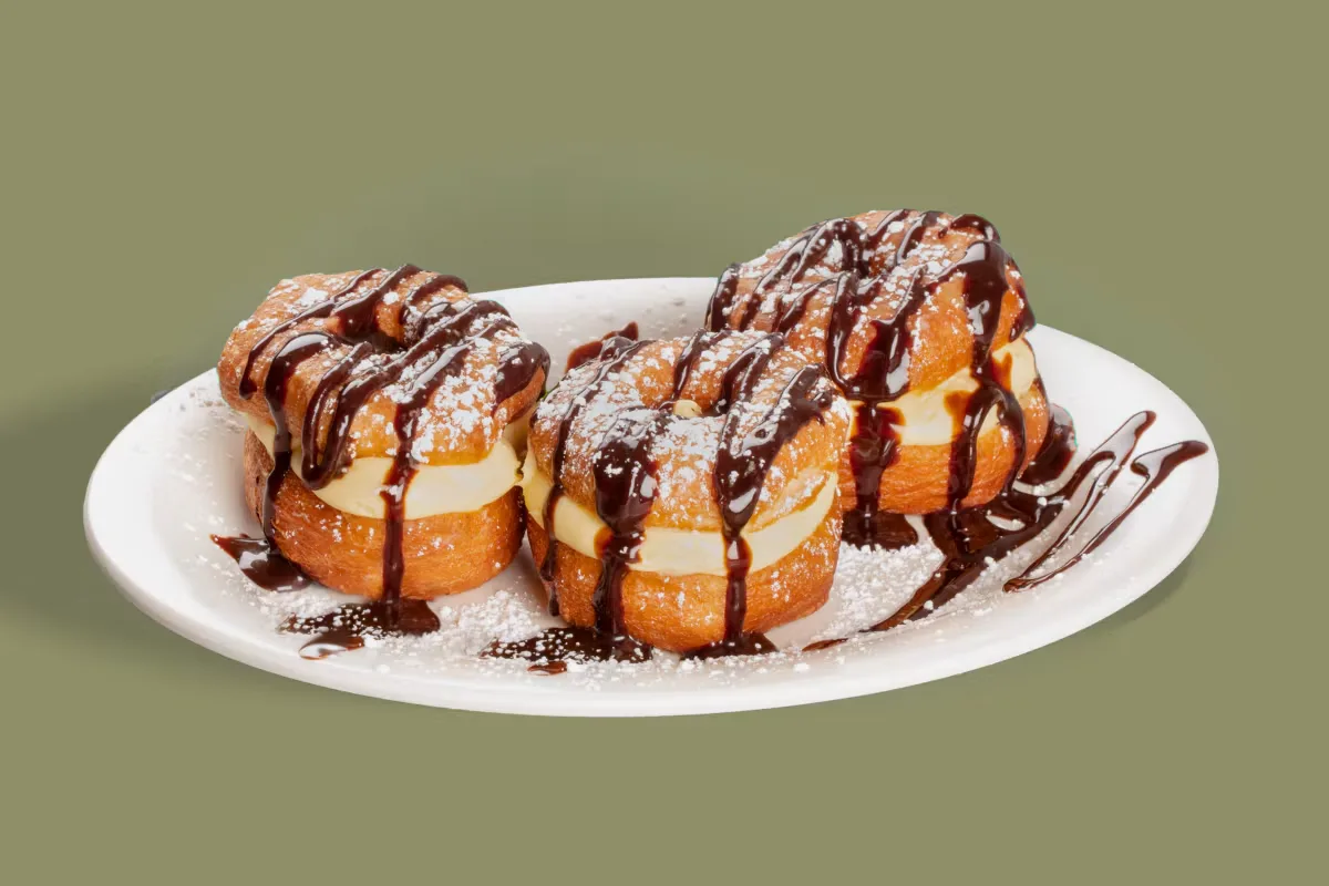 Boston Cream Donuts 3-Ct